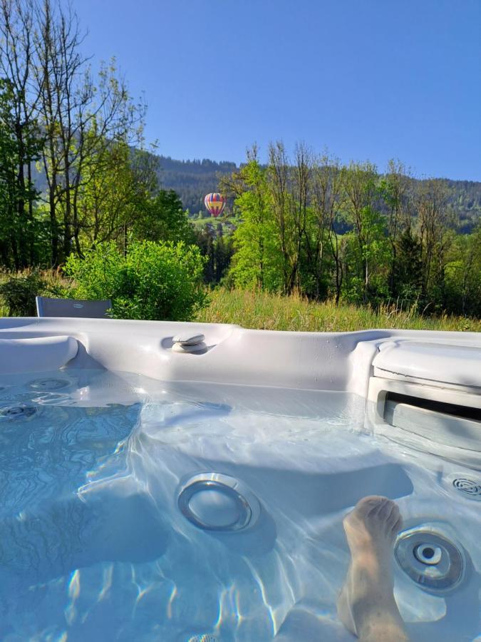 A4 Km De Megeve Tres Joli Studio Avec Jacuzzi ,Vue Sur Les Montagnes Au Calme Praz-sur-Arly Kültér fotó